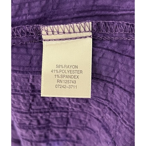 Christopher & Banks Seersucker Button‎ Up Top Womens Size Medium Purple Stretch - Picture 4 of 6